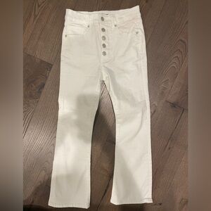 Express Flare Crop- White